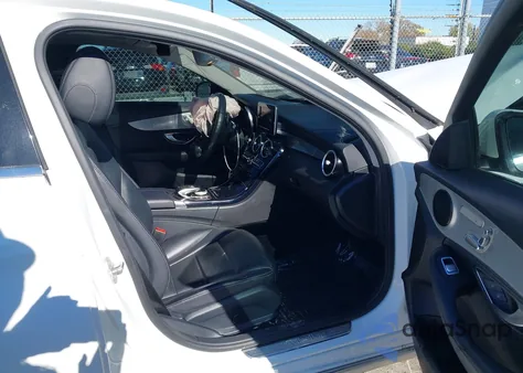 2016 Mercedes-Benz C 300 4Matic from USA, damaged, VIN 55SWF4KB9GU108075